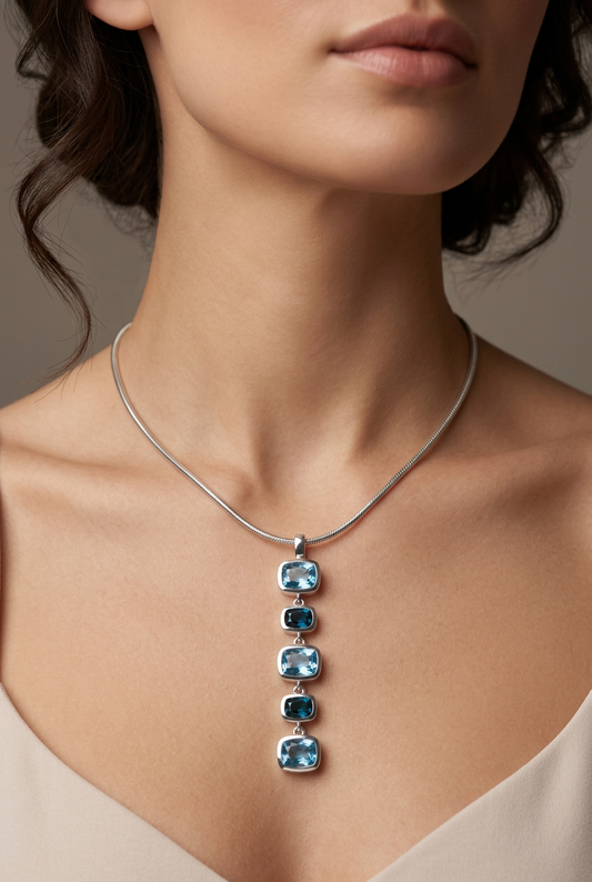 Blue Topaz Pendant in 925 Sterling Silver