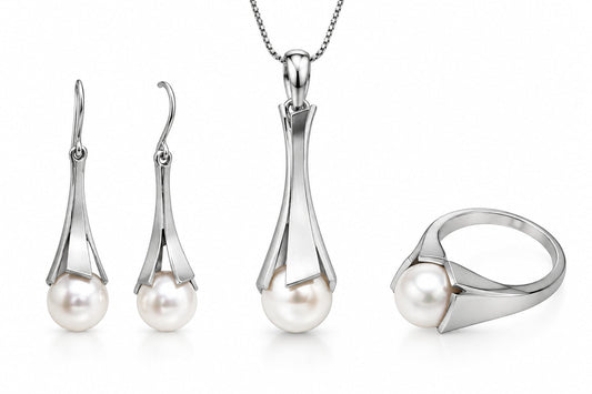 Cultured Pearl jewelry set in sterling silver
