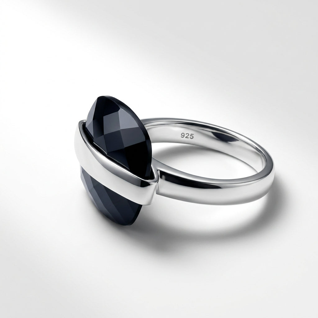 Black Onyx ring in sterling silver by Joryel Vera, style R3506 - view 2