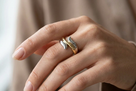 Silver Angel Wing Ring in 925 Sterling Silver | R4844