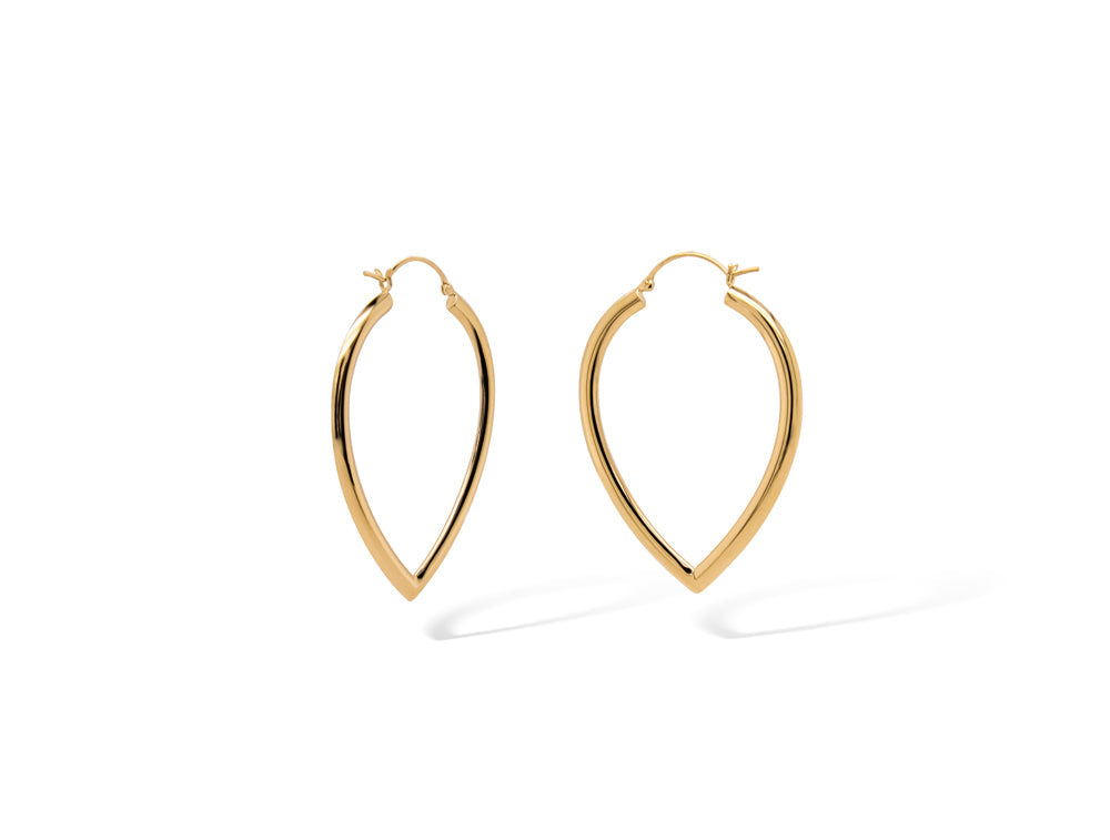 Pear-Shaped Hoop E13791