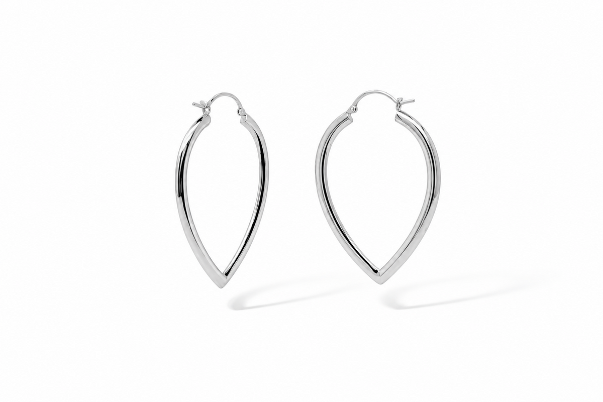 Pear-shaped Hoop Earrings in 925 Sterling Silver | E13791
