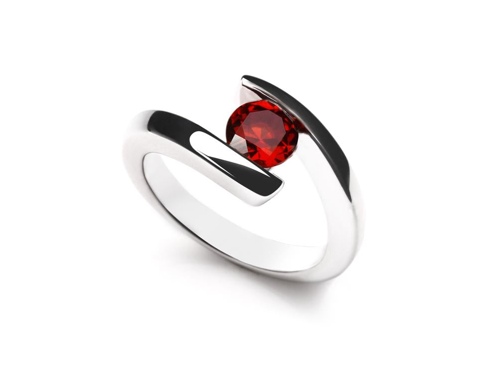 R3266 GARNET RING - Charizzma Jewelry