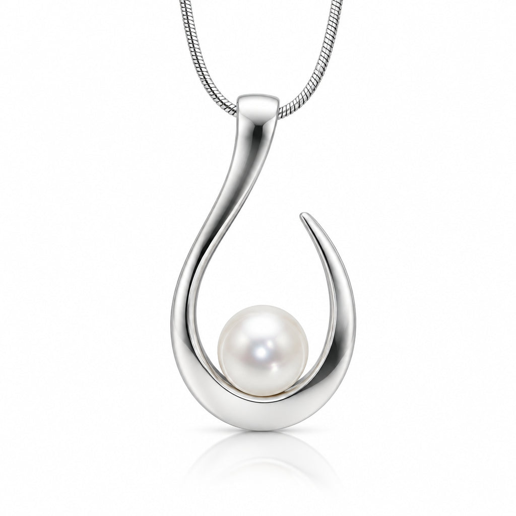 Pearl pendant in sterling silver, style P7158