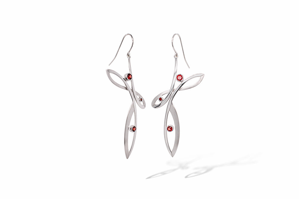 Artistic Garnet Earring E9848 - Earring