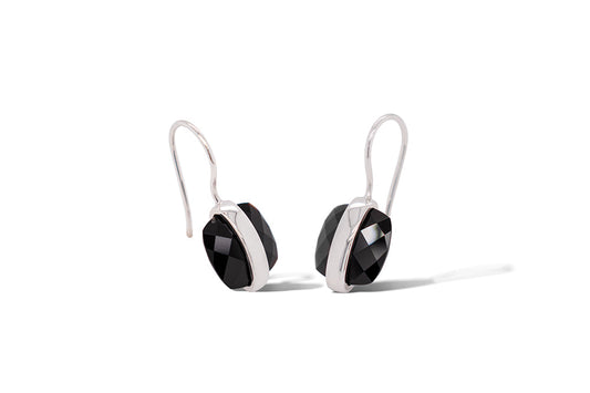 Black Onyx earrings in sterling silver, style E3585
