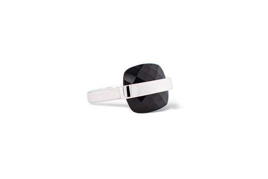 Black Onyx ring in sterling silver, style R3506