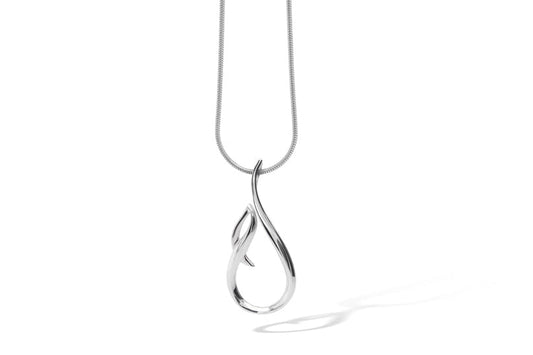 Sterling silver pendant by Joryel Vera, style P15009