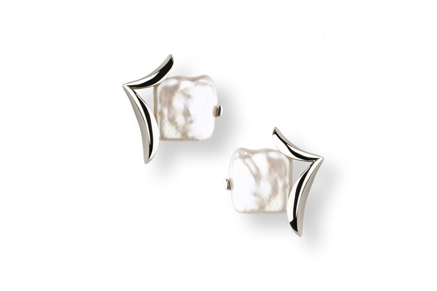 FRESH WATER PEARL EARRING E5038