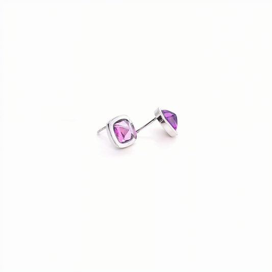 E4566 SPECIAL CUT AMETHYST EARRING