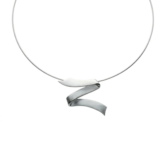 Sterling silver necklace by Joryel Vera, style P5205