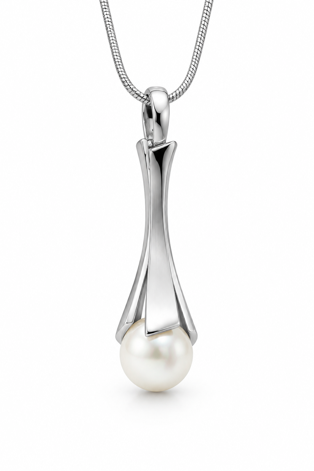 Pearl Pendant in 925 Sterling Silver | P6911