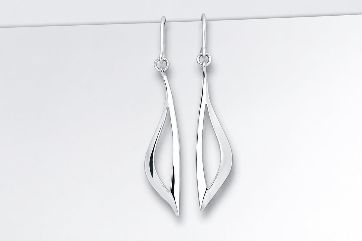Sterling silver earrings, style E9314