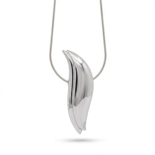 Sterling silver pendant by Joryel Vera, style P2511