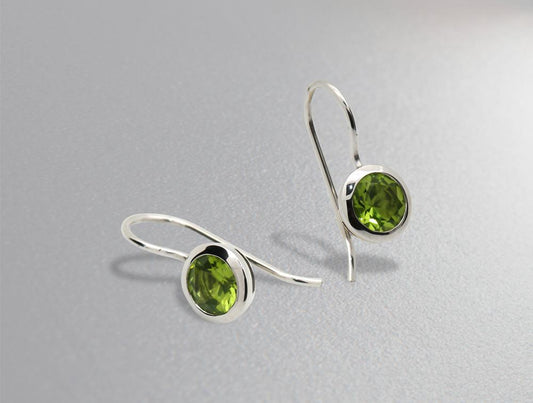 E3183 8mm PERIDOT EARRING - Charizzma Jewelry