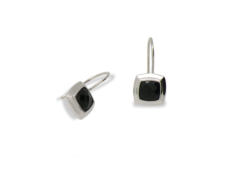Black Onyx earrings in sterling silver, style E4094