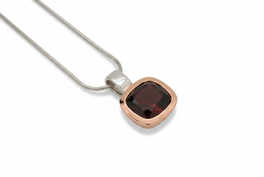 Gemstone Pendant in 925 Sterling Silver