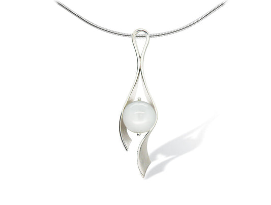 Labradorite and Lapis Lazuli pendant in sterling silver, style P6131
