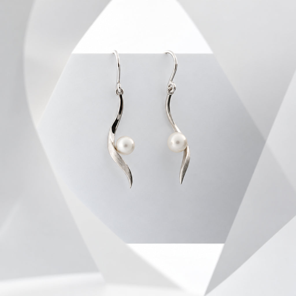 Pearl earrings in sterling silver by Joryel Vera, style E8116 - view 2