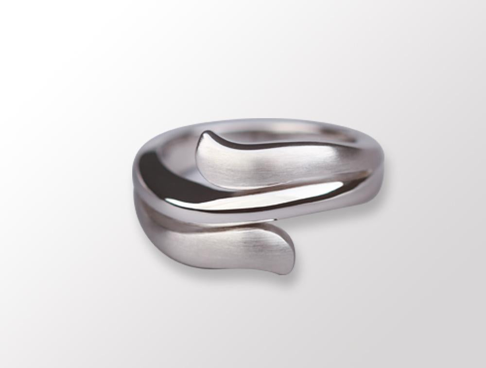 Sterling silver ring, style R4844