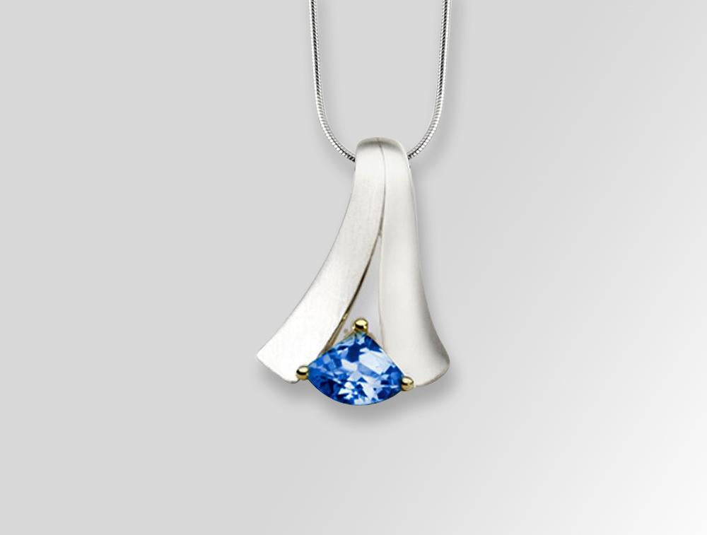 Blue Topaz and Garnet pendant in sterling silver, style P6523