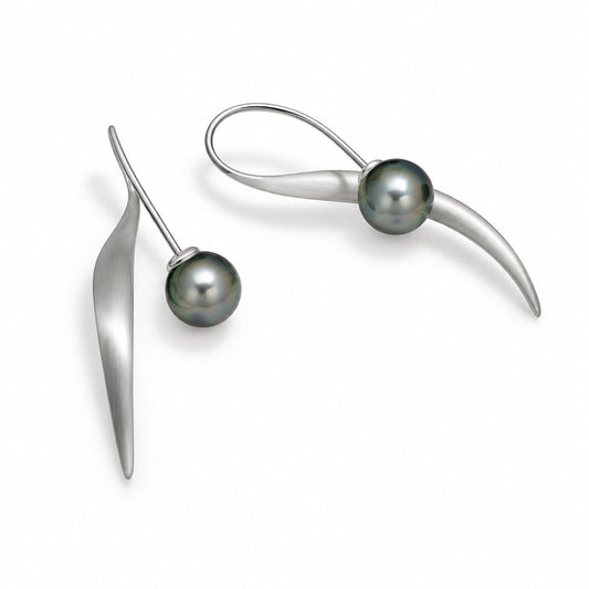 Black Tahitian Pearl earrings in sterling silver, style E9325