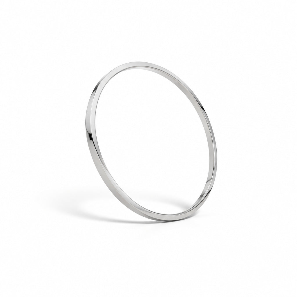 Sterling silver bracelet by Joryel Vera, style B891