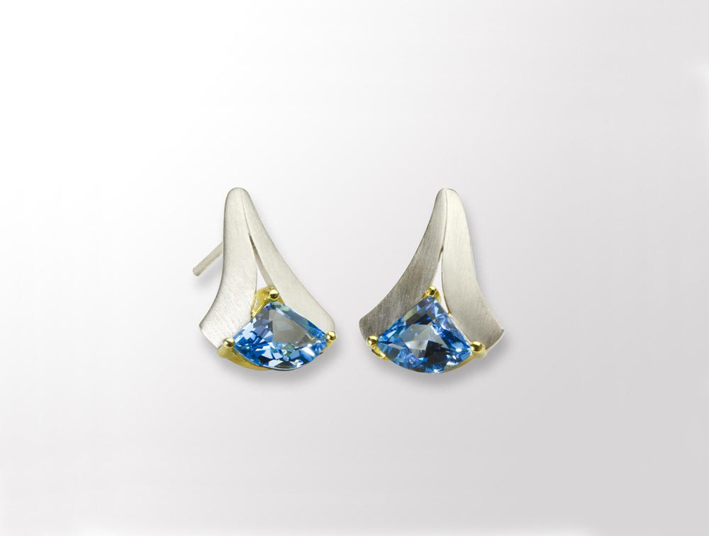 Blue Topaz and Garnet earrings in sterling silver, style E7826