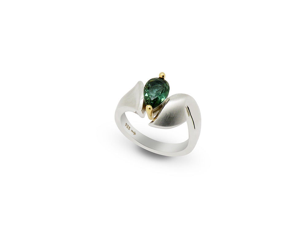 Amethyst and Blue Topaz ring in sterling silver, style R6987