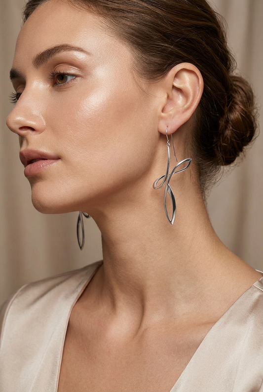 Artistic Contemporary Fashion Earrings in 925 Sterling Silver | E9832