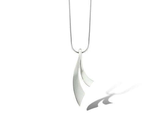 Sterling silver pendant, style P5478