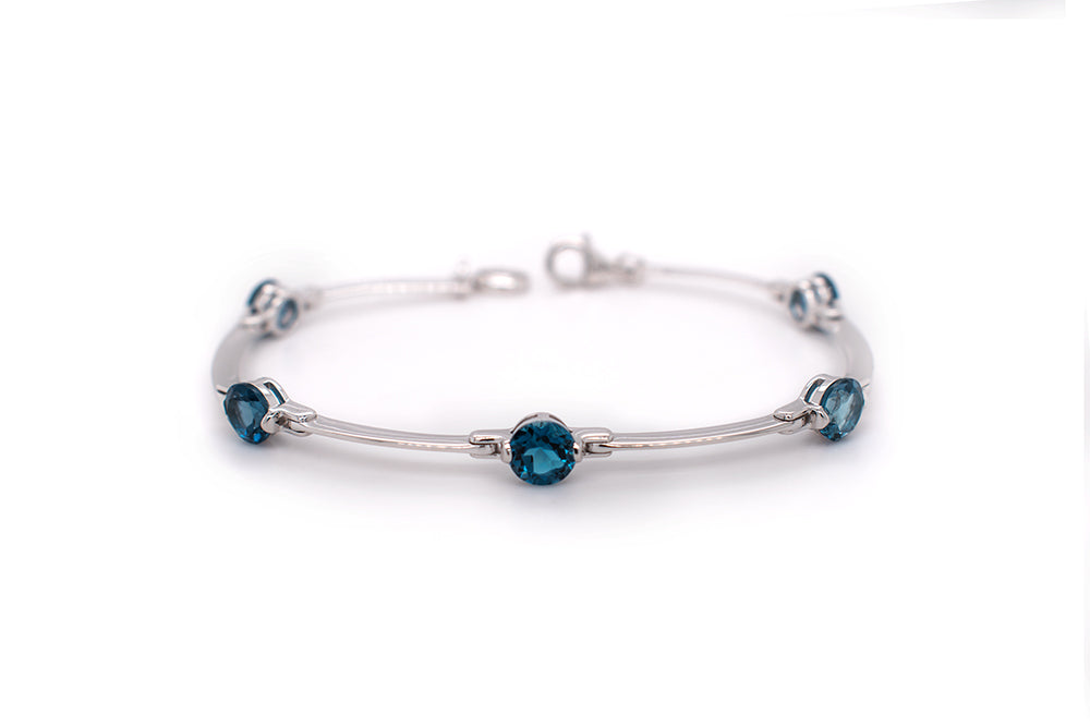 Amethyst and Blue Topaz bracelet in sterling silver by Joryel Vera, style B1111 - view 12