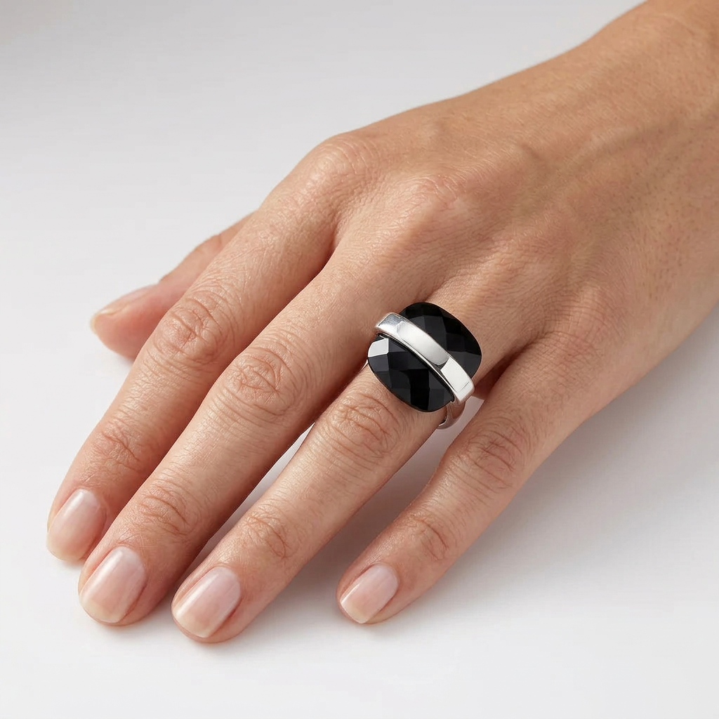 Black Onyx Ring in 925 Sterling Silver | R3506