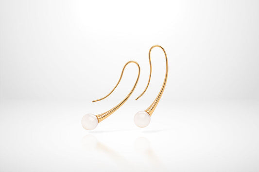 Pearl earrings in sterling silver, style E10353