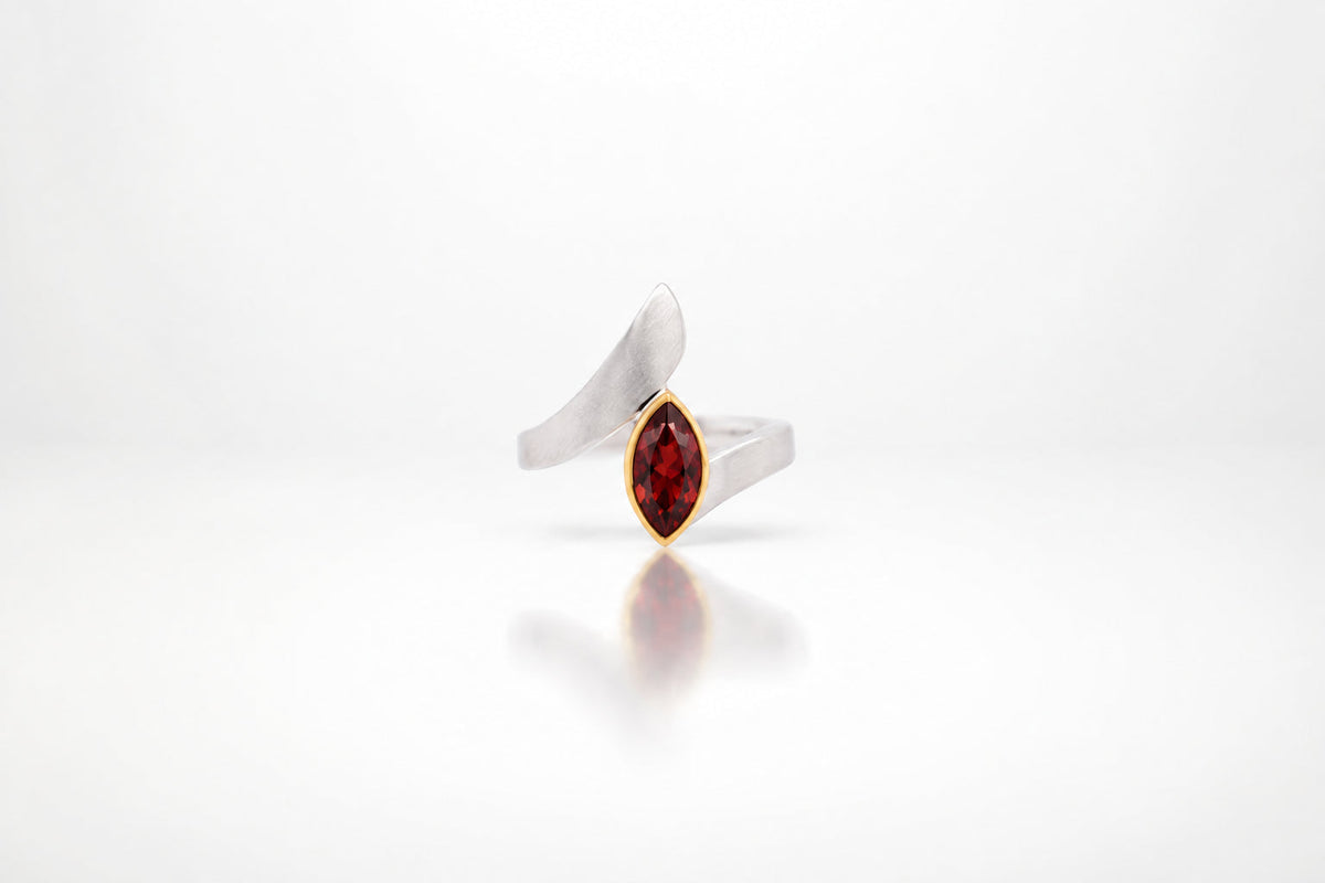 Blue Topaz and Garnet ring in sterling silver, style R5832 - view 7
