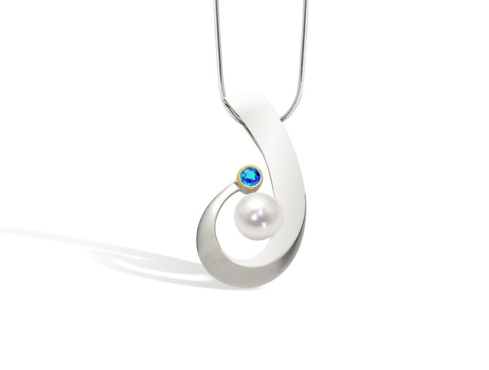 Blue Topaz and Garnet pendant in sterling silver, style P7316