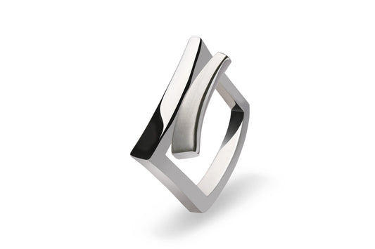 Sterling silver ring, style R2856