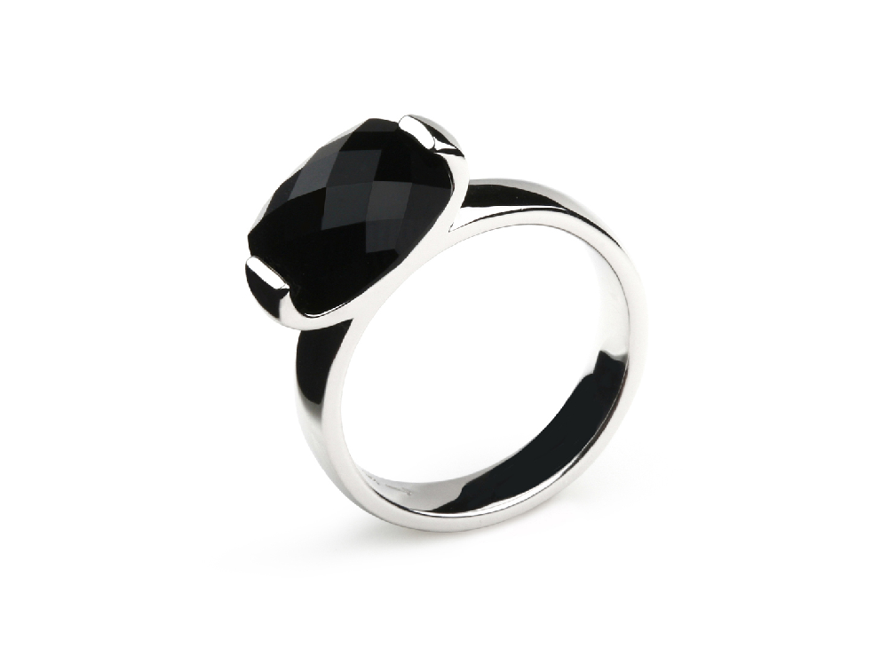 Black Onyx ring in sterling silver, style R3678