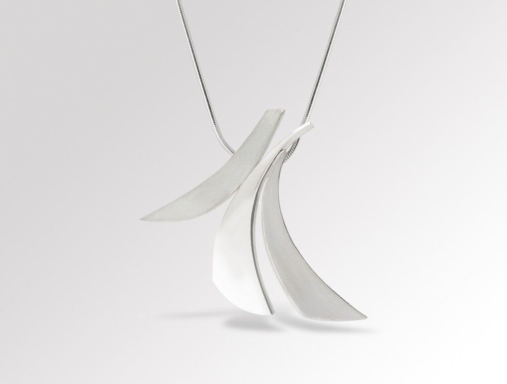 P7317 PETALS TWO TONE SILVER PENDANT