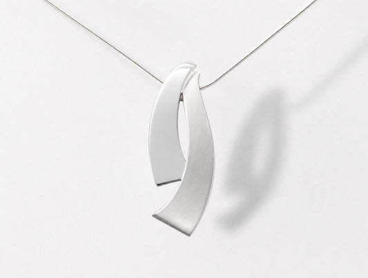 Sterling silver pendant, style P4827
