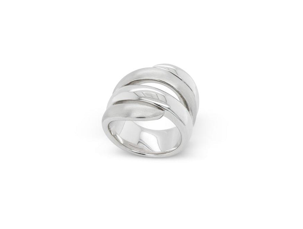 Sterling silver ring, style R4465