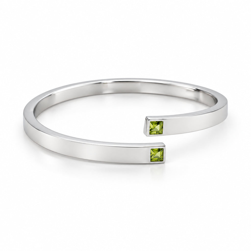 Peridot bracelet in sterling silver, style B1300