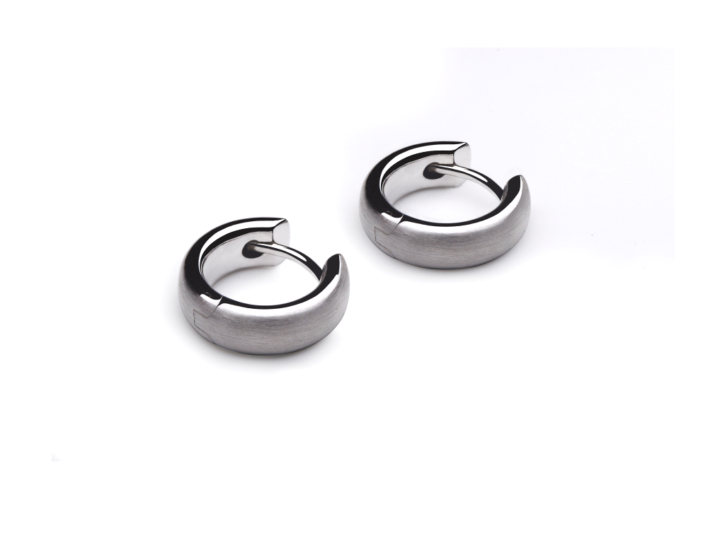 Sterling silver earrings by Joryel Vera, style E3750