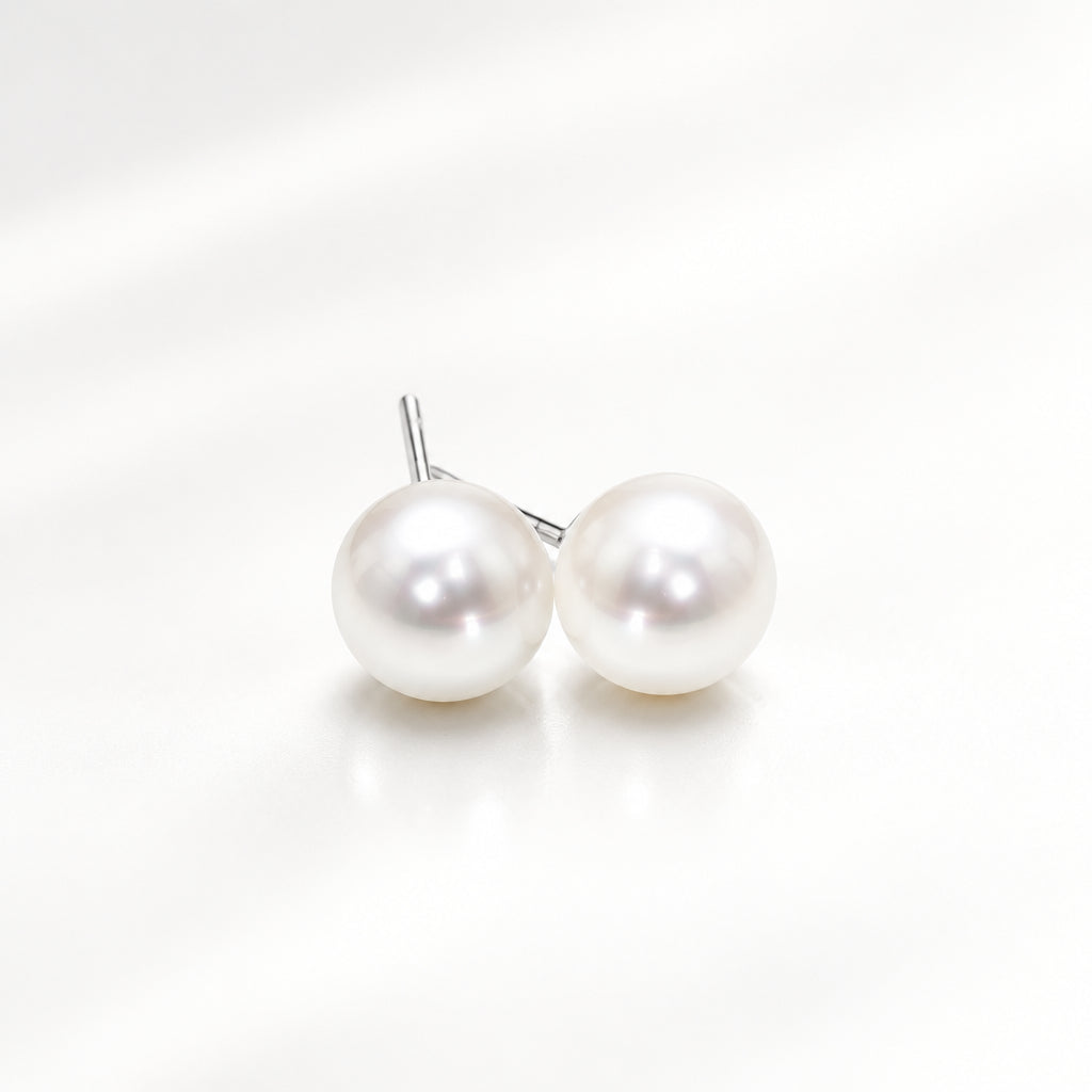 Pearl earrings in sterling silver, style E8461