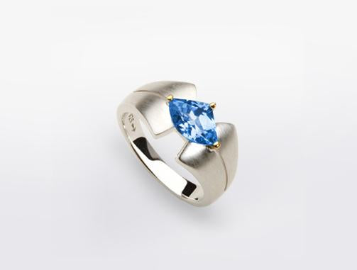 Modern Blue Topaz Ring R6110 - R6110 Blue Topaz - Ring