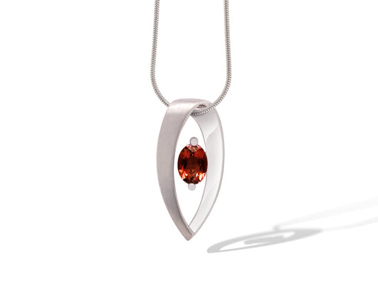 Modern Pendant P7320 - P7320/L Garnet 8 x 6 mm - Pendant