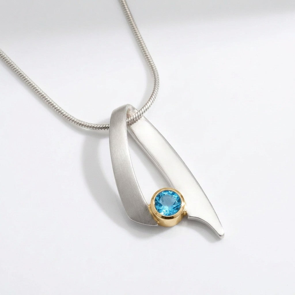 Scandinavian Gemstone Pendant in 925 Sterling Silver | P2289