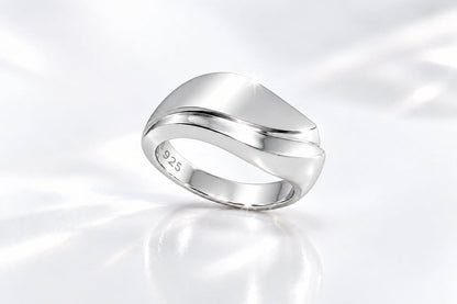 Sterling silver ring, style R2130