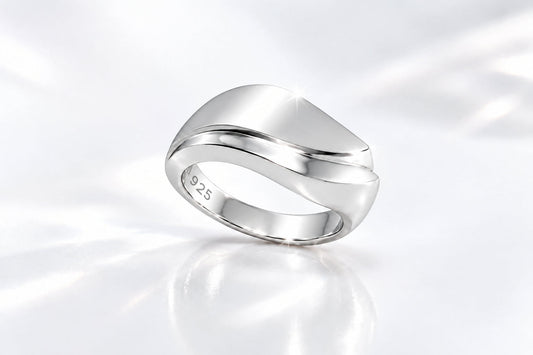 Sterling silver ring, style R2130