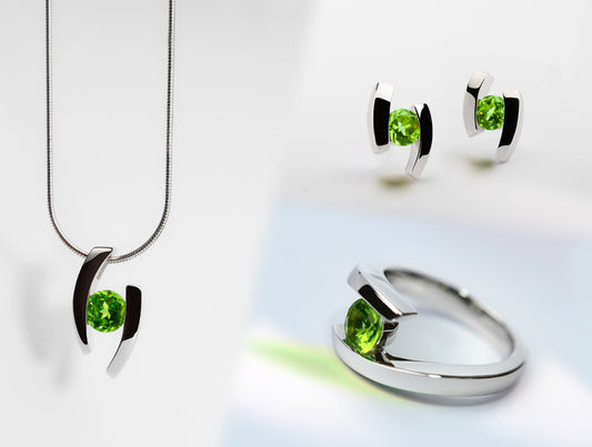Blue Topaz and Garnet jewelry set in sterling silver - view 2